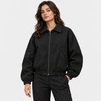 BIMOOX Zarelia Winterjacke – Schwarz – Model-Frau