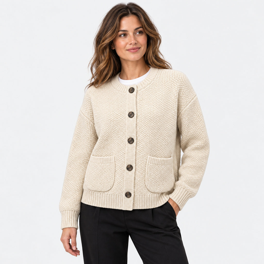 BIMOOX Luvorin Winterjacke – Creme – Model-Frau