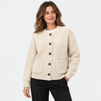 BIMOOX Luvorin Winterjacke – Creme – Model-Frau
