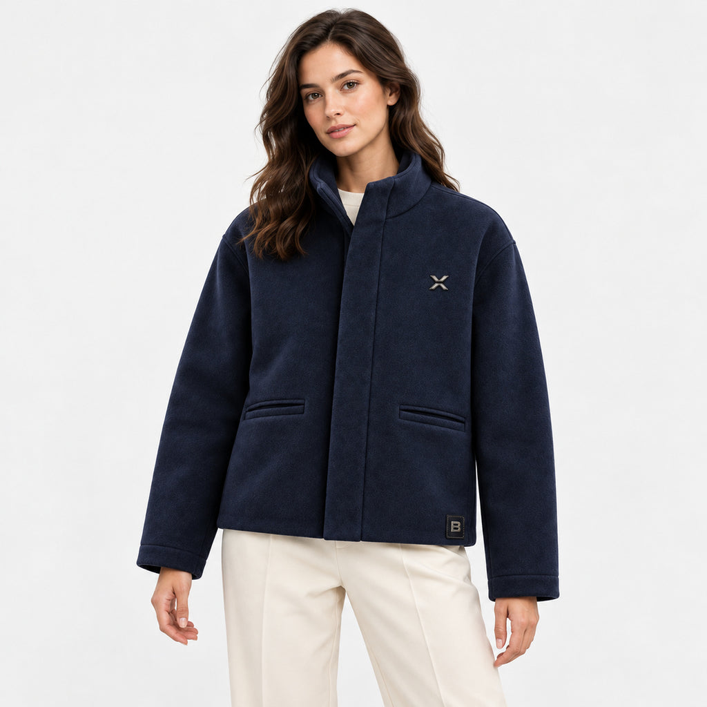 BIMOOX Selvaro Winterjacke – Navy – Model-Frau